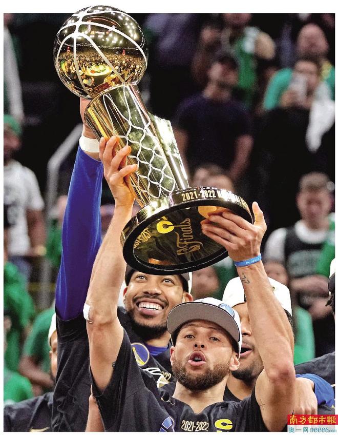 华体会娱乐平台Karsa连续三场比赛得分超过最后时刻胜出，勇士不断突破！