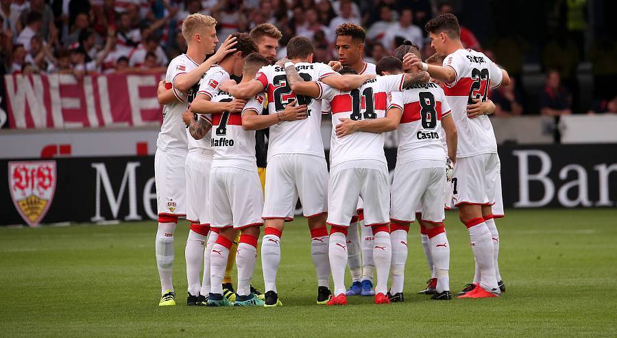 华体会官方平台包含赛地聚焦——德国杯集结日热度飙升，斯图加特迎来里程碑，态度坚定，更衣室氛围转暖的词条